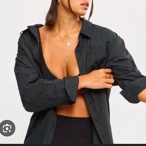 Buffbunny boyfriend button up small NWT